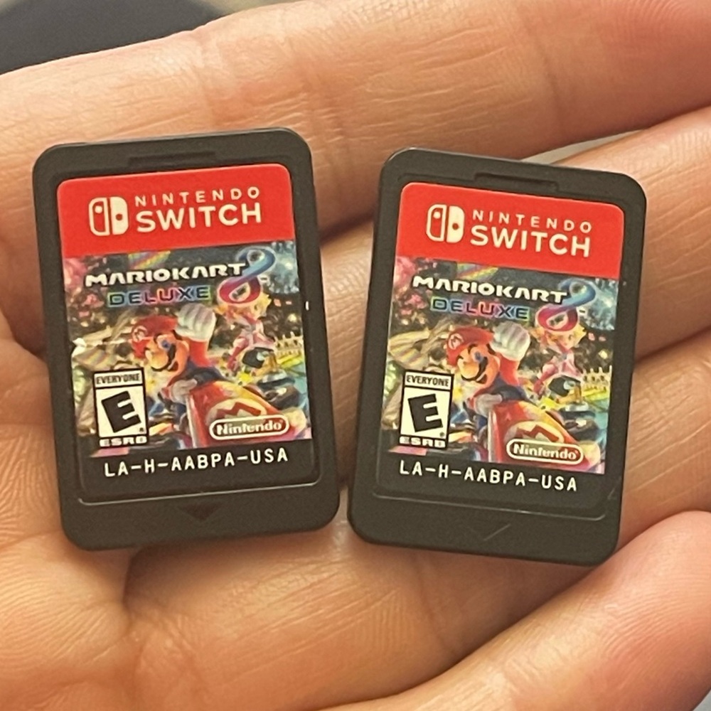 Nintendo Black Mario Kart 8 Deluxe Game Card